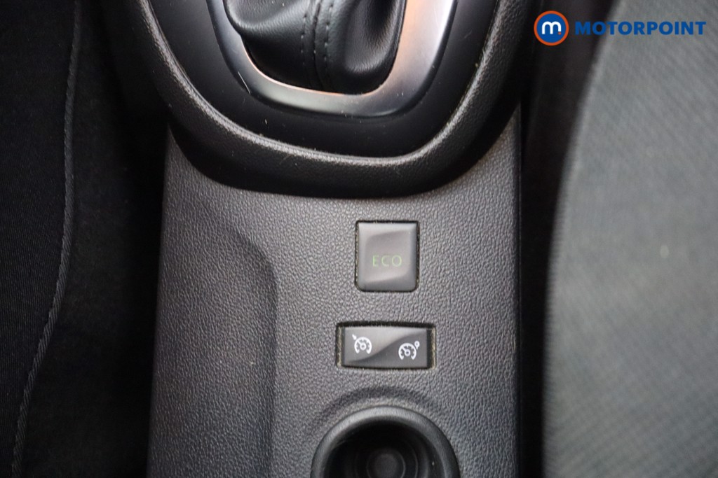 Renault Captur Iconic Automatic Diesel SUV - Stock Number (1647092) - 17th supplementary image