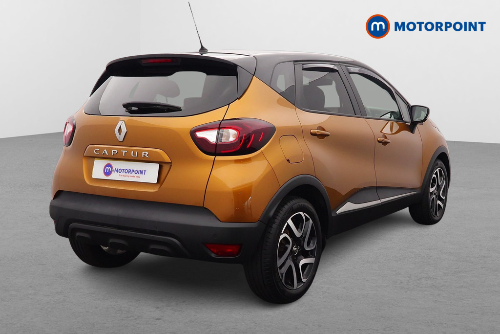 Renault Captur Iconic Automatic Diesel SUV - Stock Number (1647092) - Drivers side rear corner