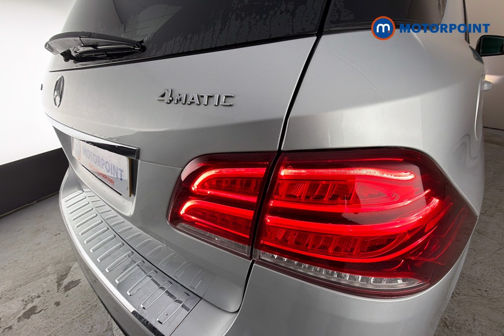 Mercedes-Benz GLE Night Edition Automatic Diesel SUV - Stock Number (1647218) - 38th supplementary image