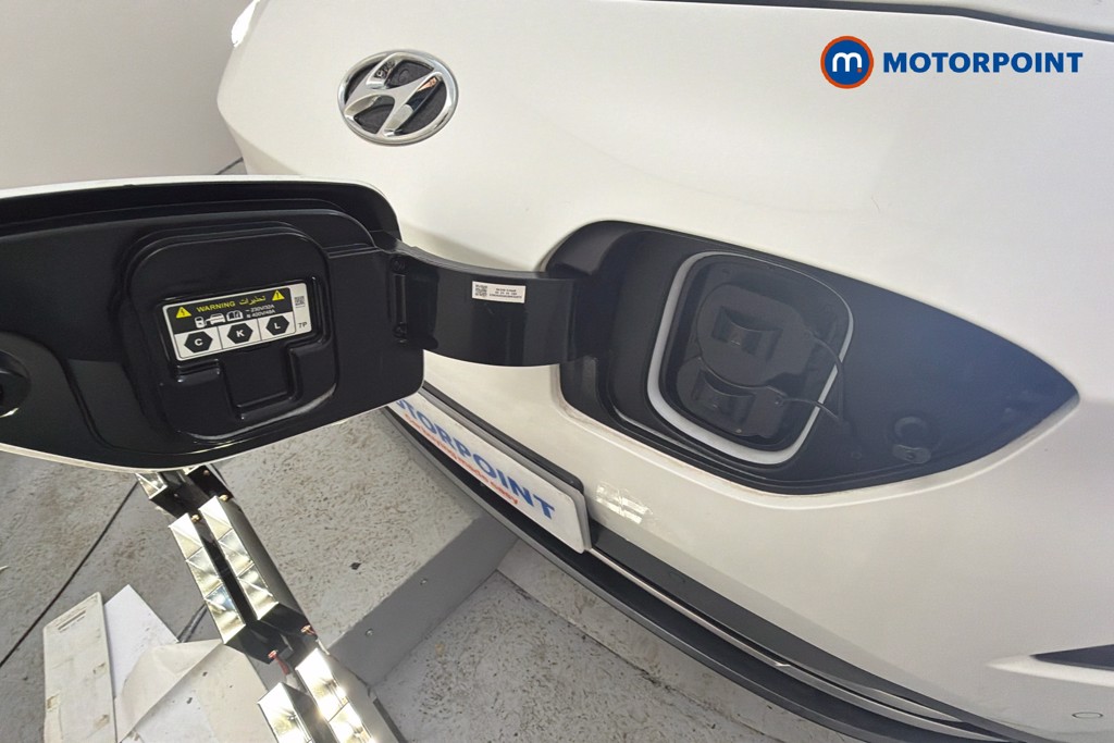 Hyundai Kona Premium Automatic Electric SUV - Stock Number (1647323) - 41st supplementary image