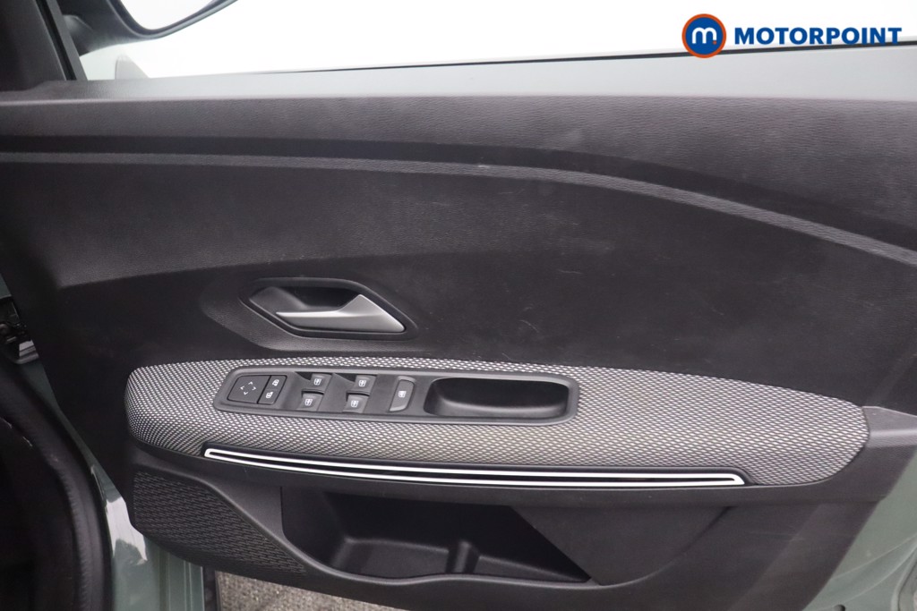 Dacia Jogger Extreme Se Manual Petrol People Carrier - Stock Number (1647340) - 10th supplementary image