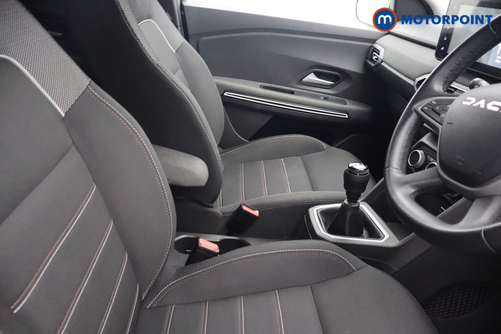 Dacia Jogger Extreme Se Manual Petrol People Carrier - Stock Number (1647340) - 12th supplementary image