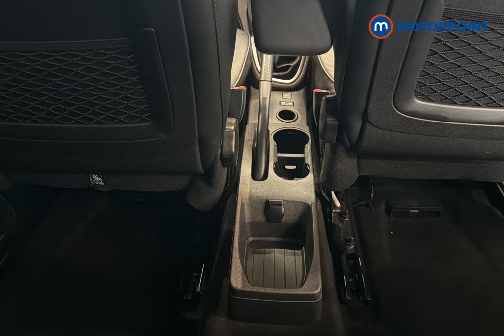 Renault Captur Gt Line Manual Petrol SUV - Stock Number (1647607) - 28th supplementary image