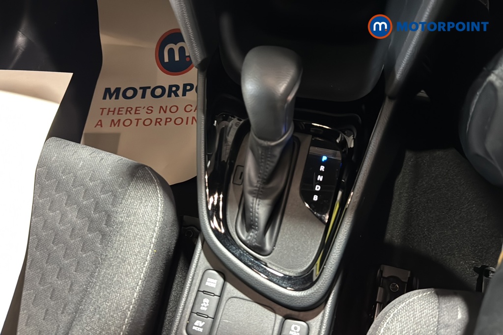 Toyota Yaris Cross Design Automatic Petrol-Electric Hybrid Estate - Stock Number (1647804) - 15th supplementary image
