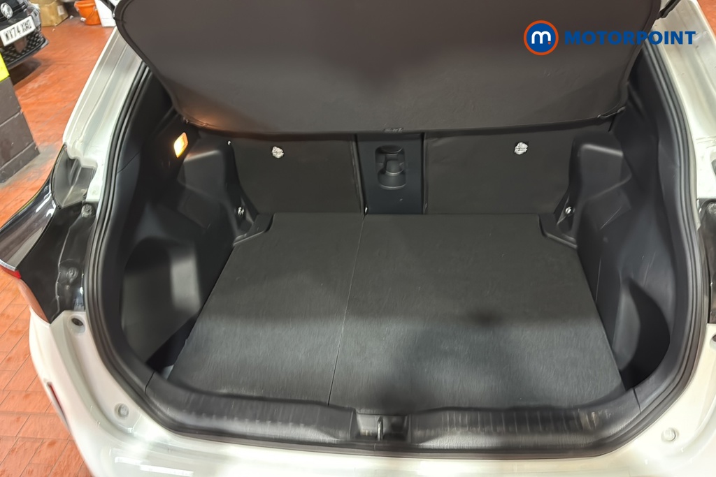 Toyota Yaris Cross Design Automatic Petrol-Electric Hybrid Estate - Stock Number (1647804) - 30th supplementary image