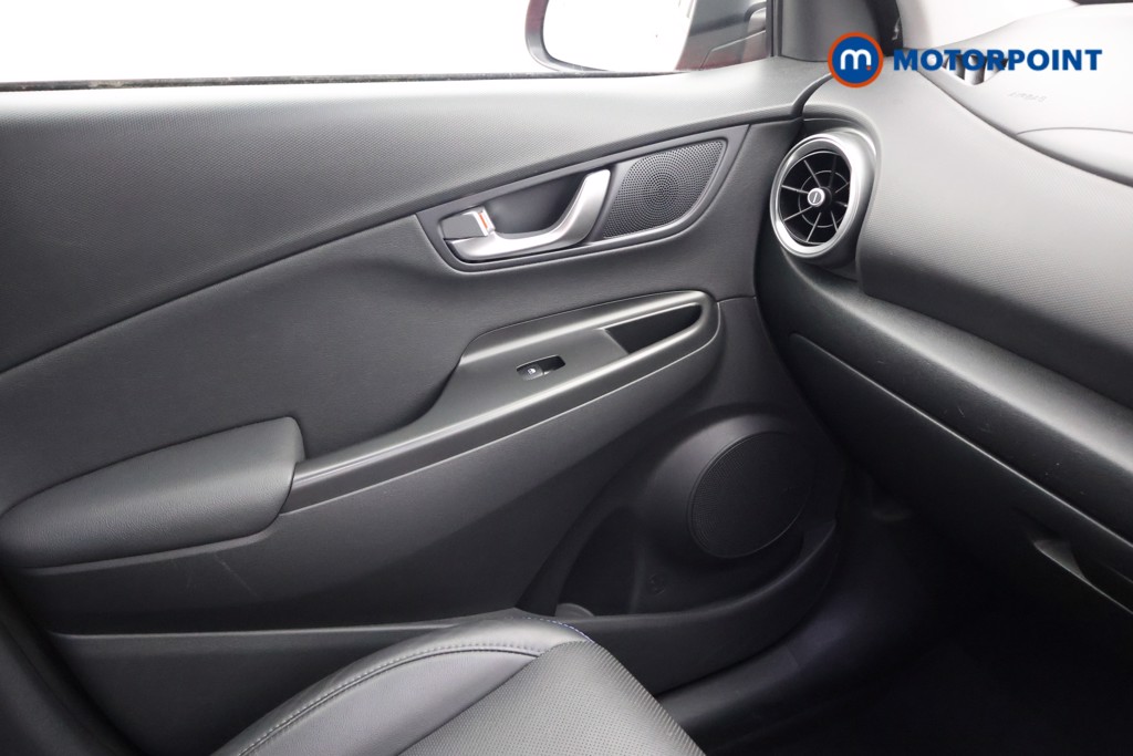 Hyundai Kona Ultimate Automatic Electric SUV - Stock Number (1647825) - 8th supplementary image
