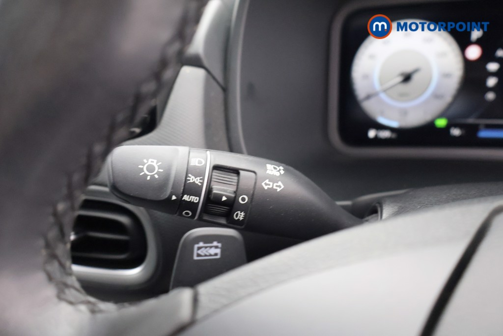 Hyundai Kona Ultimate Automatic Electric SUV - Stock Number (1647838) - 5th supplementary image