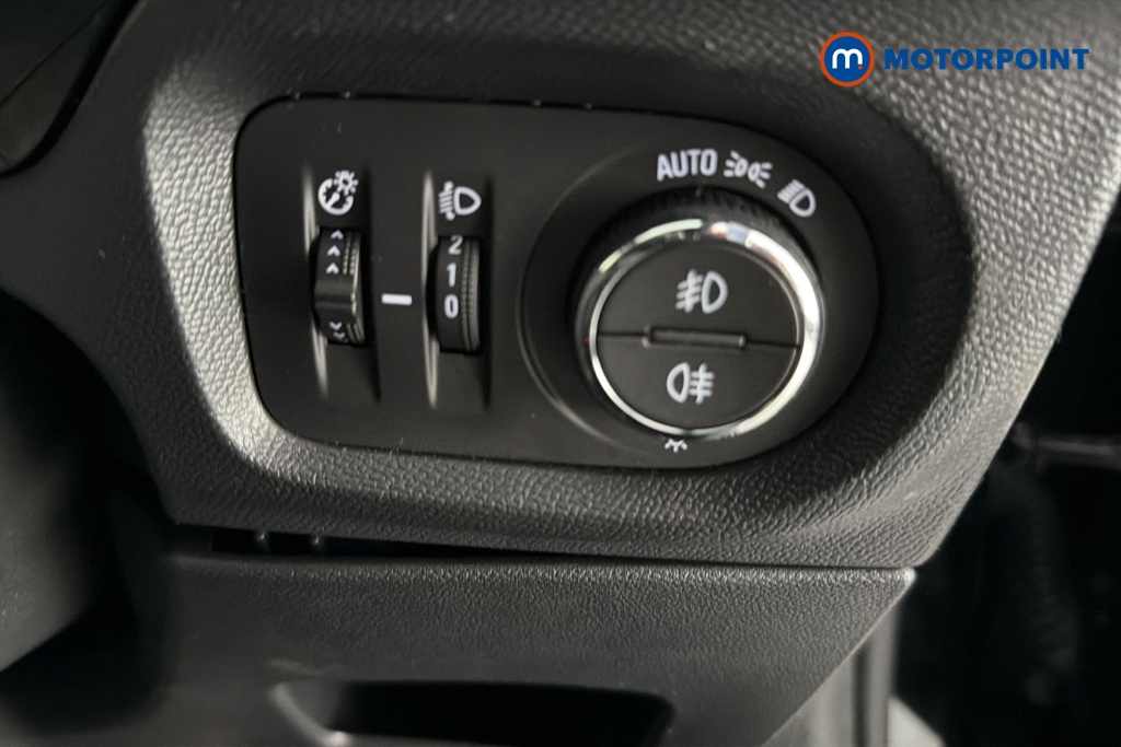 Vauxhall Corsa GS Manual Petrol Hatchback - Stock Number (1648393) - 11th supplementary image