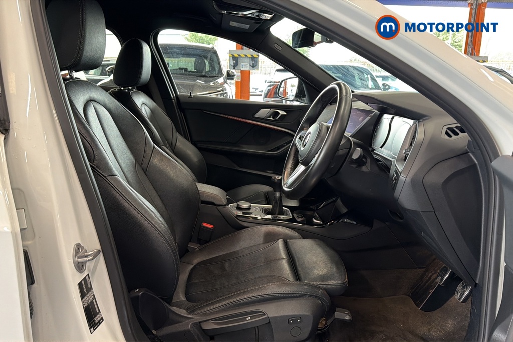 BMW 1 Series M Sport Manual Petrol Hatchback - Stock Number (1648471) - 22nd supplementary image