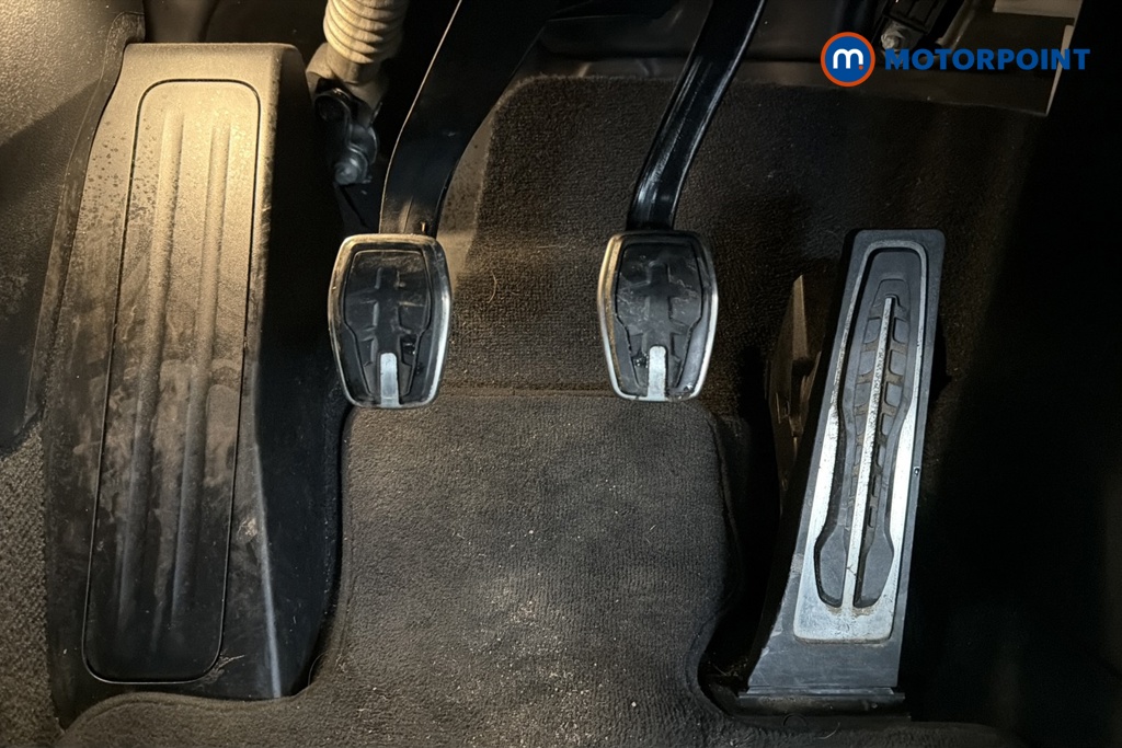 BMW 1 Series M Sport Manual Petrol Hatchback - Stock Number (1648471) - 24th supplementary image