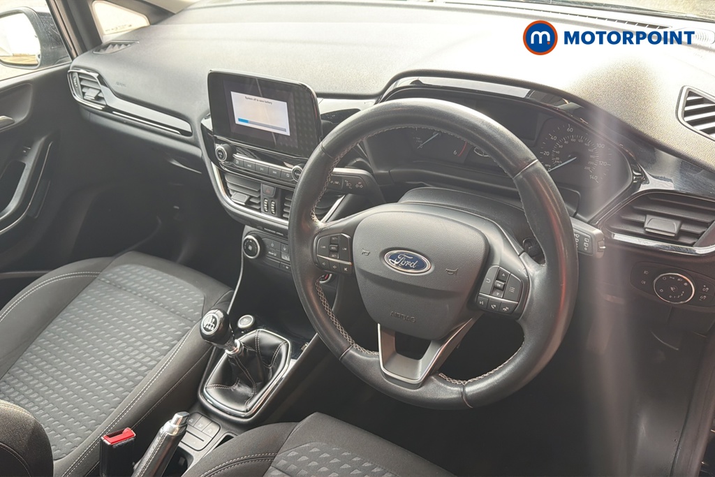 Ford Fiesta Zetec Manual Diesel Hatchback - Stock Number (1648518) - 1st supplementary image