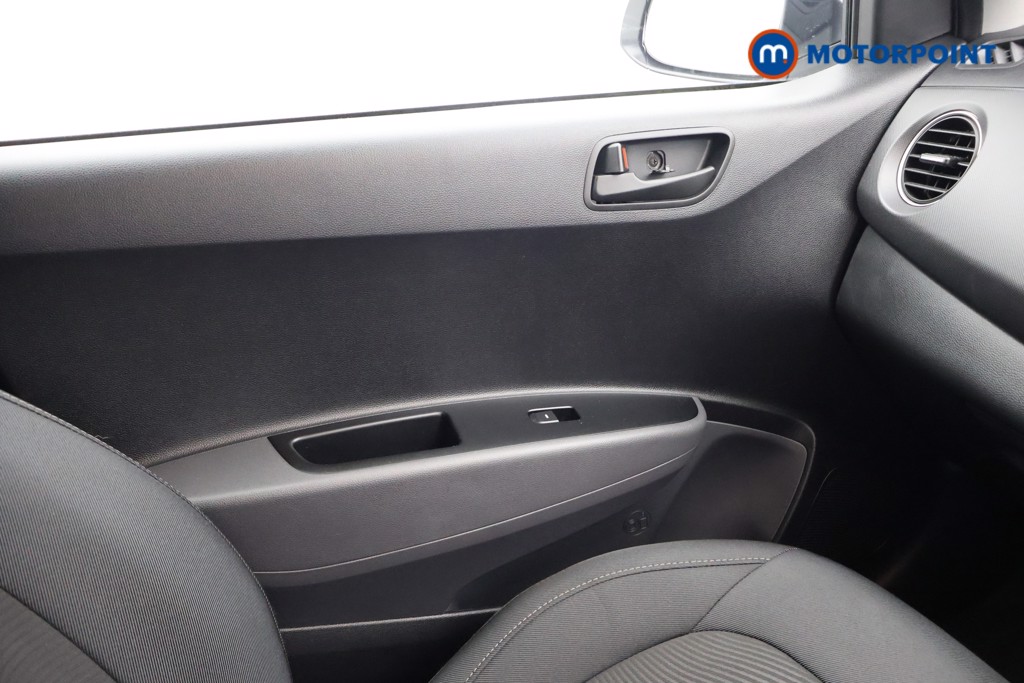 Hyundai I10 SE Manual Petrol Hatchback - Stock Number (1648622) - 10th supplementary image