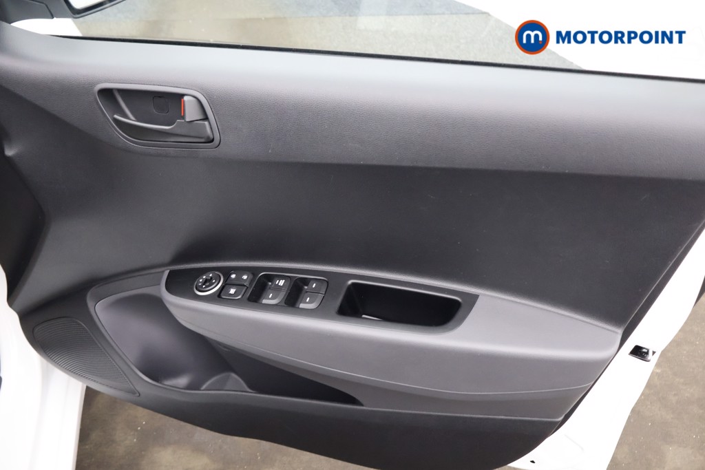 Hyundai I10 SE Manual Petrol Hatchback - Stock Number (1648622) - 11th supplementary image