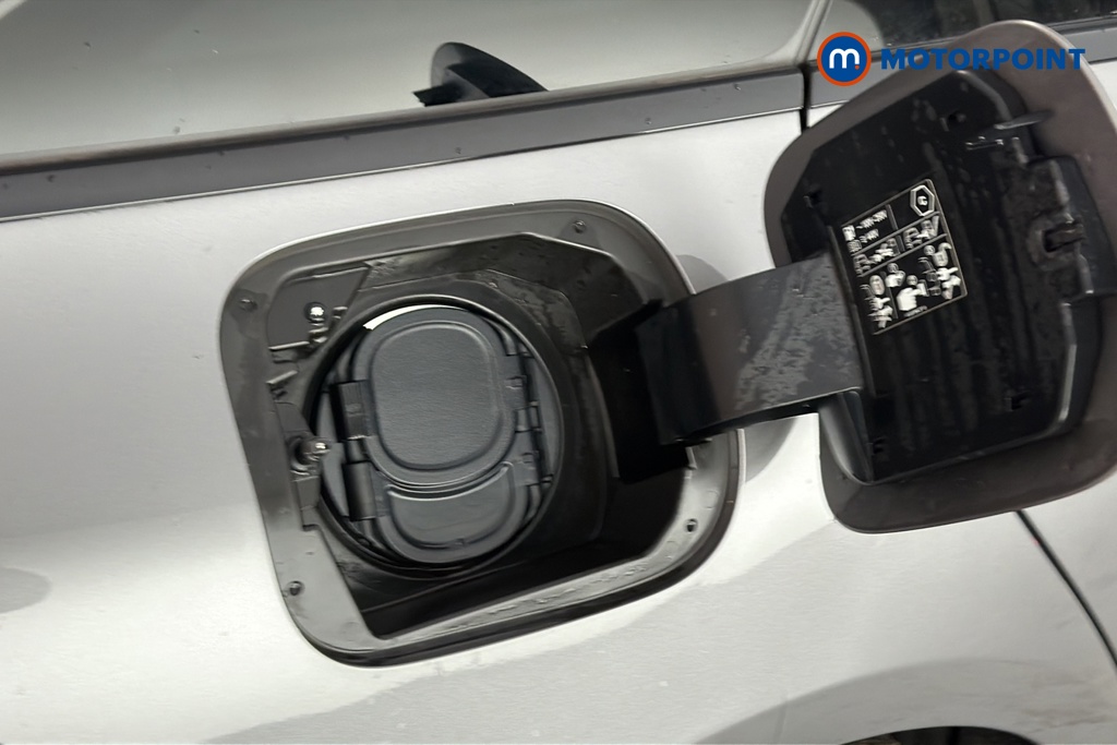 Mercedes-Benz CLA Amg Line Automatic Petrol Plug-In Hybrid Estate - Stock Number (1648631) - 40th supplementary image