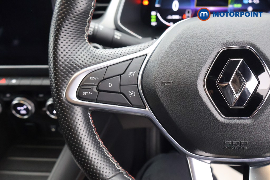 Renault Captur R.S. Line Automatic Petrol Plug-In Hybrid SUV - Stock Number (1648637) - 2nd supplementary image