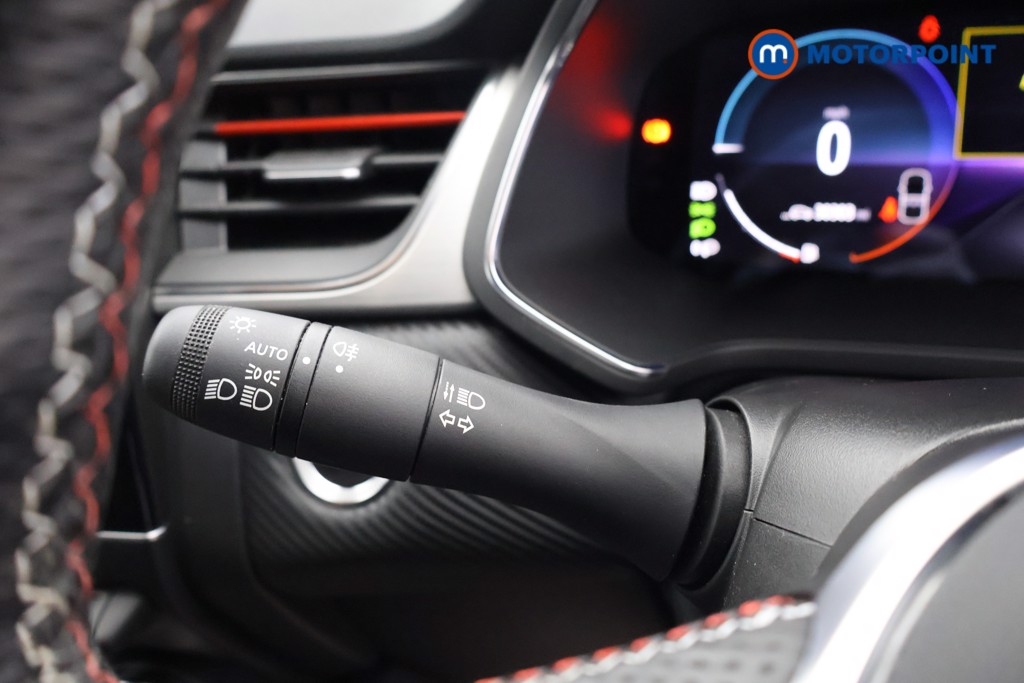 Renault Captur R.S. Line Automatic Petrol Plug-In Hybrid SUV - Stock Number (1648637) - 5th supplementary image