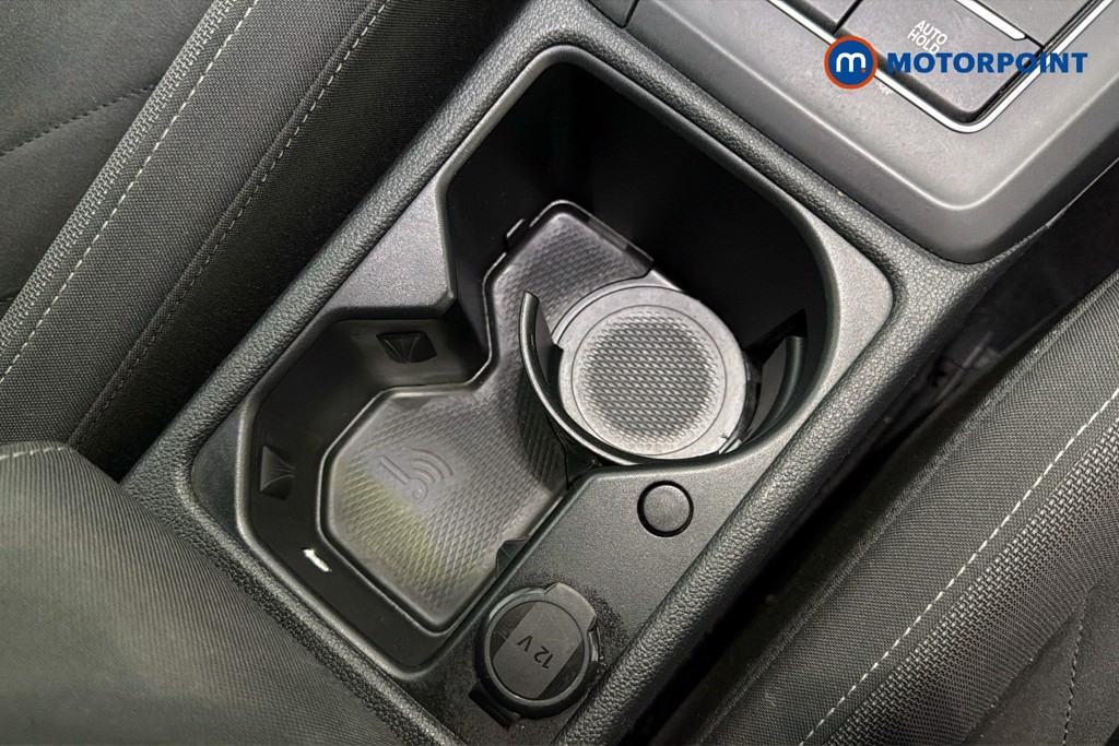 Volkswagen Golf Style Manual Petrol Hatchback - Stock Number (1648943) - 16th supplementary image