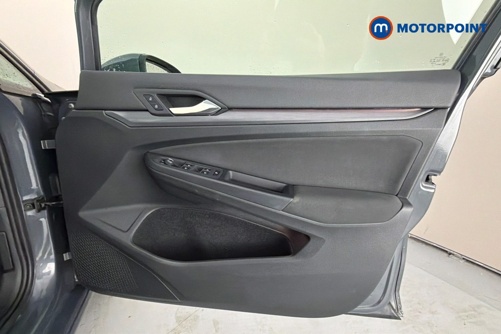 Volkswagen Golf Style Manual Petrol Hatchback - Stock Number (1648943) - 19th supplementary image