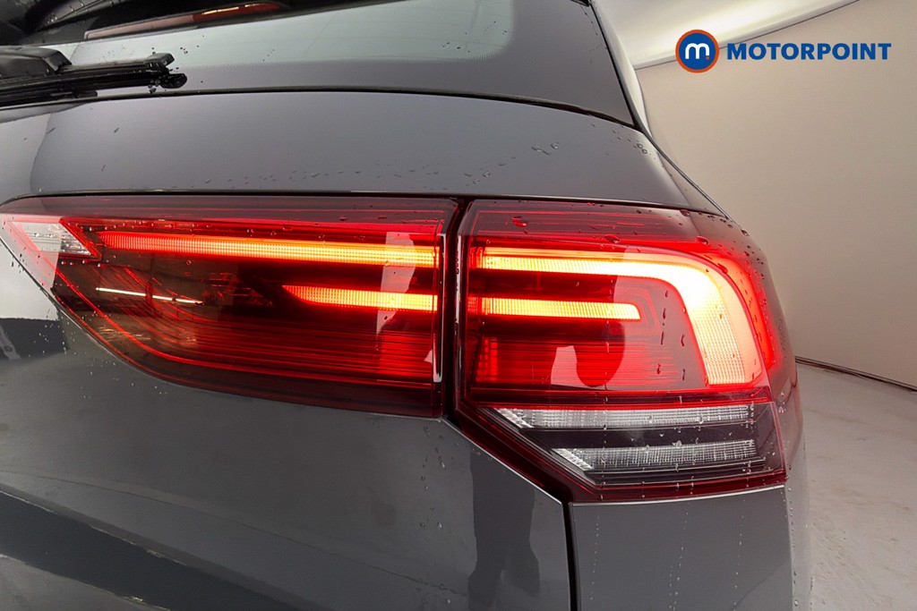 Volkswagen Golf Style Manual Petrol Hatchback - Stock Number (1648943) - 38th supplementary image