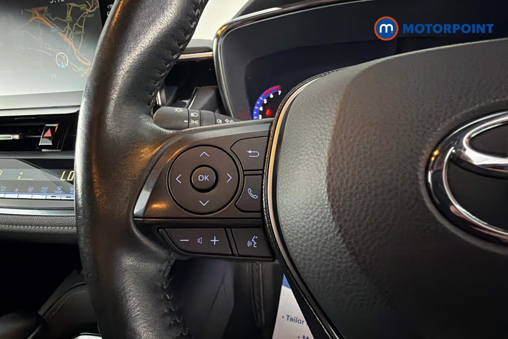 Toyota Corolla Design Automatic Petrol-Electric Hybrid Estate - Stock Number (1649344) - 3rd supplementary image