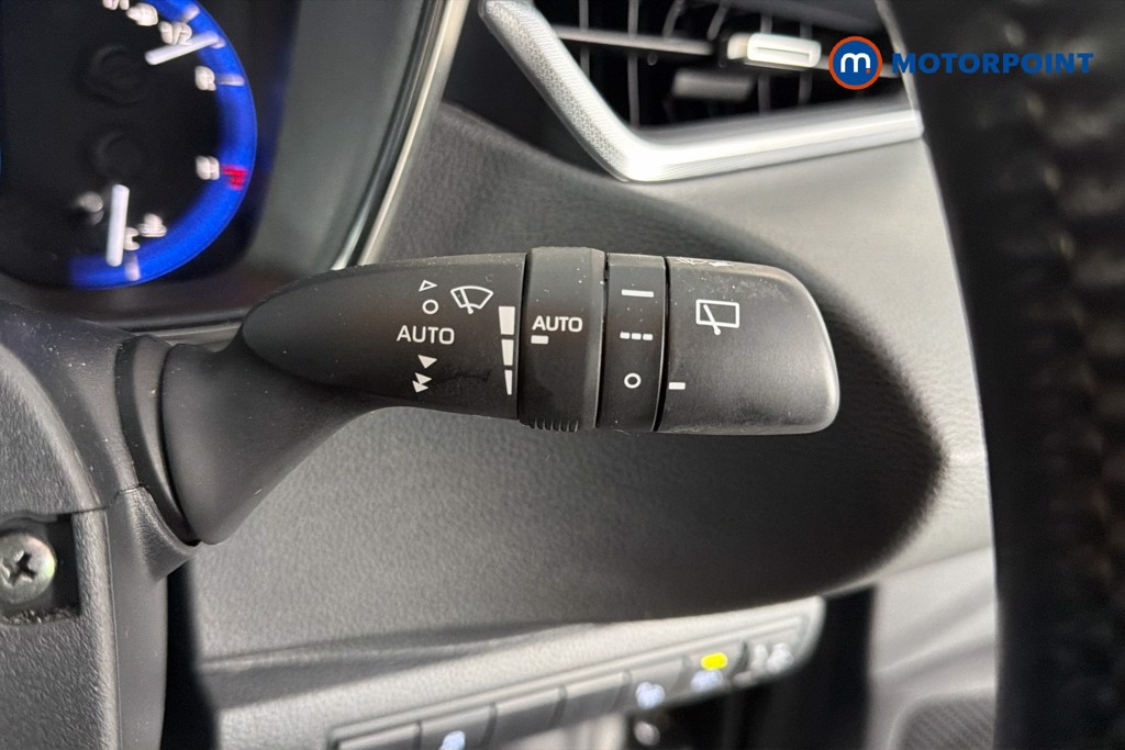 Toyota Corolla Design Automatic Petrol-Electric Hybrid Estate - Stock Number (1649344) - 7th supplementary image