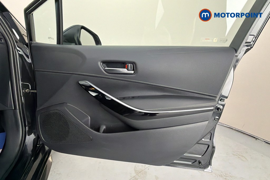 Toyota Corolla Design Automatic Petrol-Electric Hybrid Estate - Stock Number (1649344) - 19th supplementary image