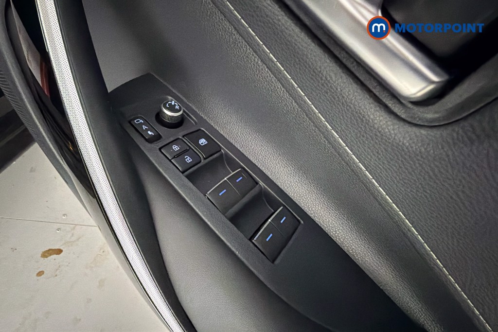 Toyota Corolla Design Automatic Petrol-Electric Hybrid Estate - Stock Number (1649344) - 20th supplementary image