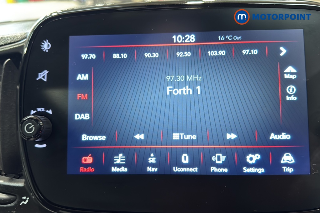 Fiat 500 Dolcevita Plus Manual Petrol Hatchback - Stock Number (1649427) - 8th supplementary image