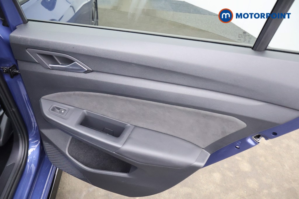 Volkswagen Golf Black Edition Automatic Petrol Hatchback - Stock Number (1649469) - 16th supplementary image