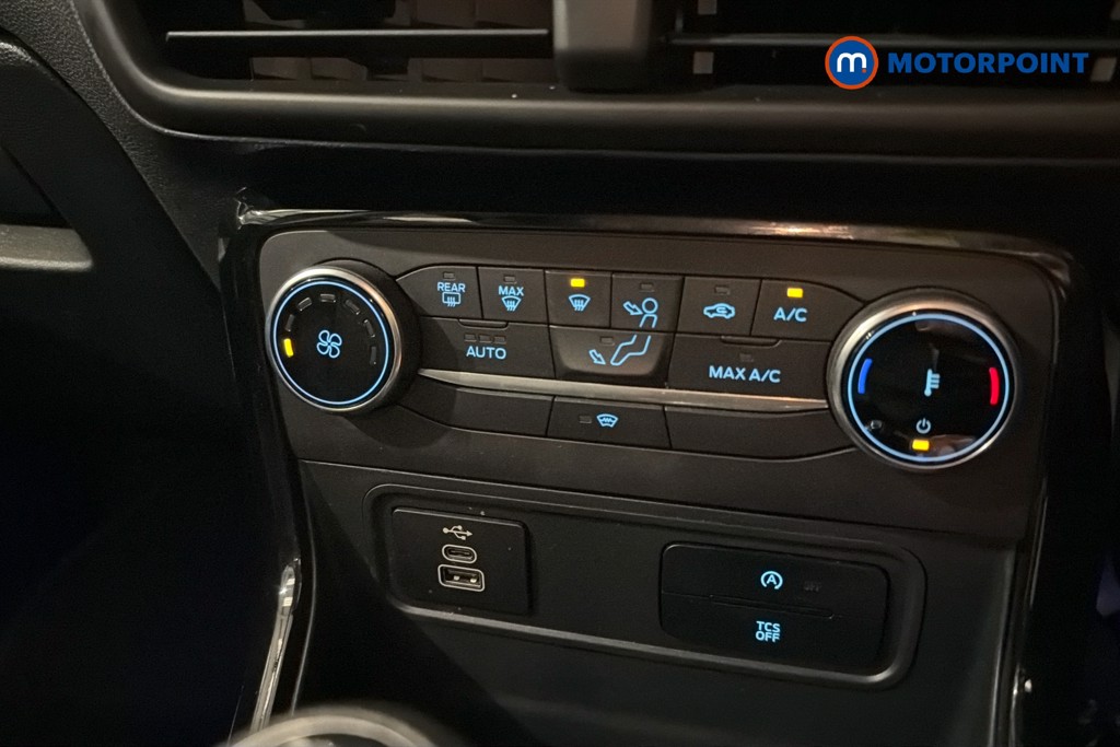 Ford Ecosport Active Manual Petrol SUV - Stock Number (1649568) - 11th supplementary image