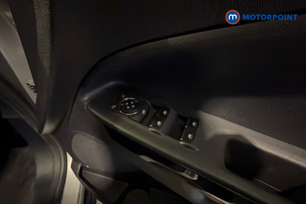 Ford Ecosport Active Manual Petrol SUV - Stock Number (1649568) - 20th supplementary image