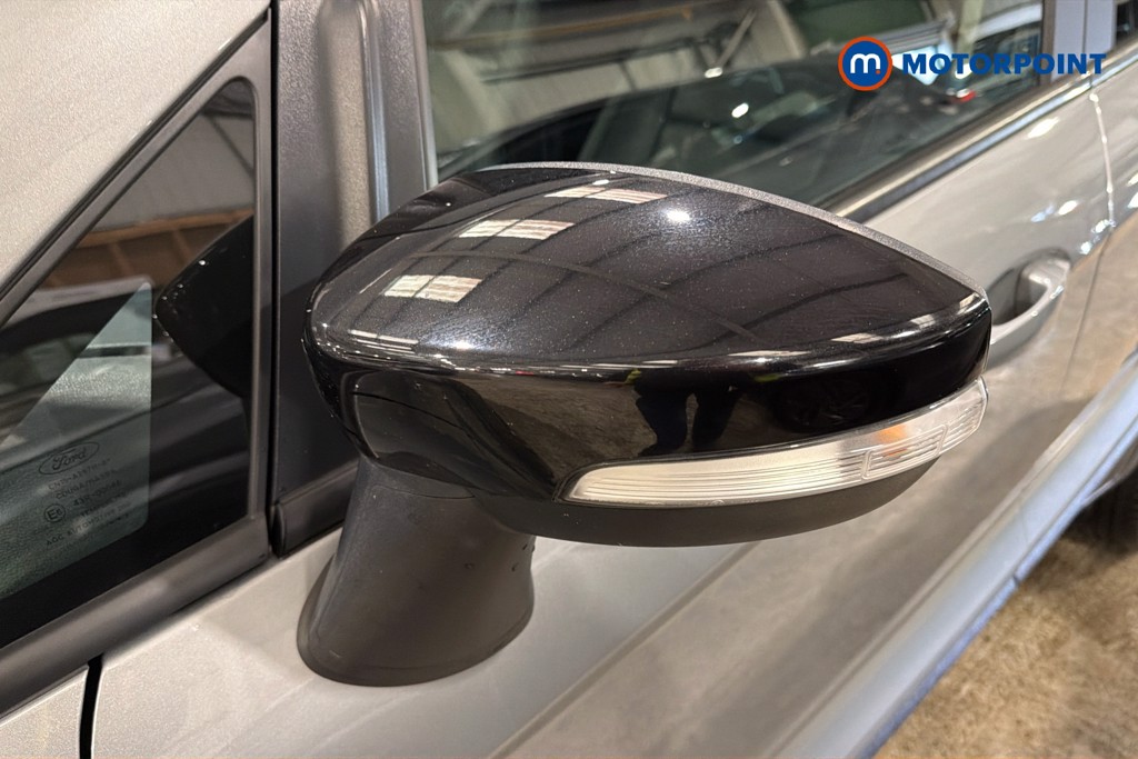 Ford Ecosport Active Manual Petrol SUV - Stock Number (1649568) - 43rd supplementary image