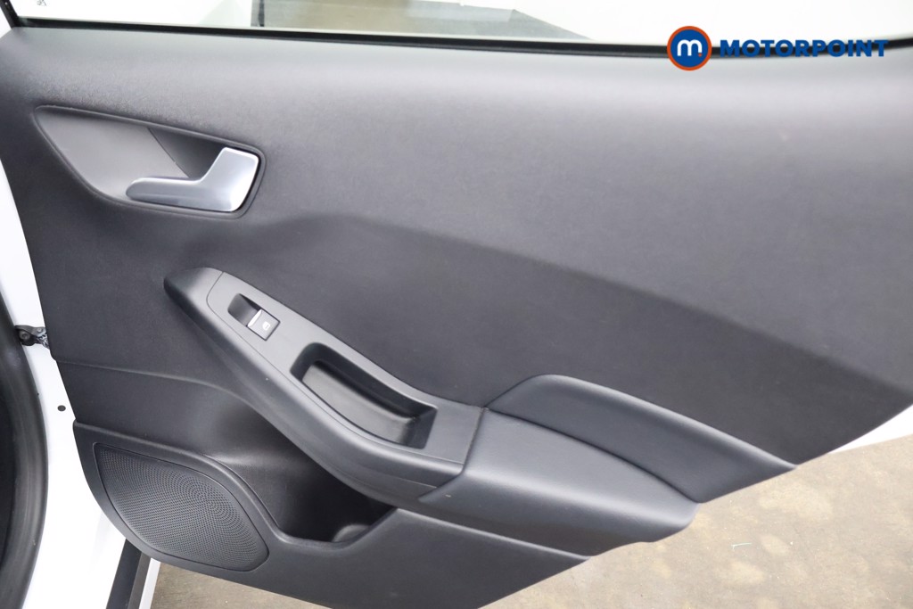 Ford Fiesta Active X Manual Petrol Hatchback - Stock Number (1649573) - 16th supplementary image