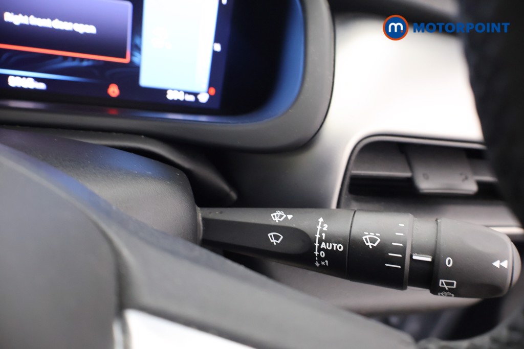 Jeep Avenger Summit Automatic Electric SUV - Stock Number (1649616) - 6th supplementary image