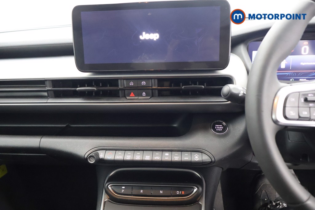 Jeep Avenger Summit Automatic Electric SUV - Stock Number (1649616) - 7th supplementary image
