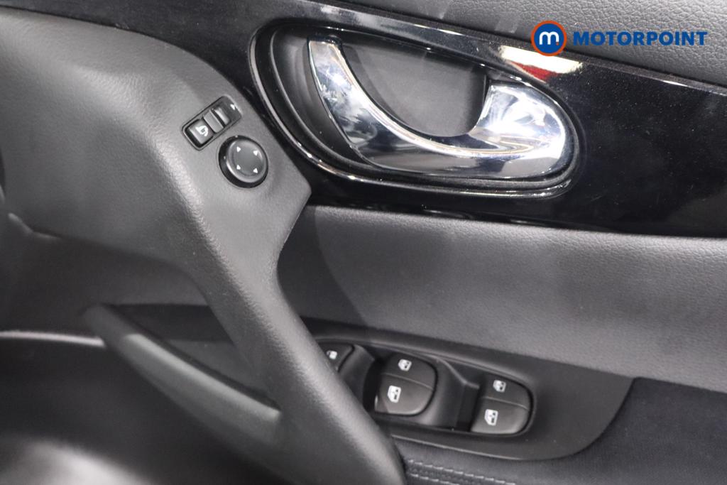 Nissan Qashqai Acenta Premium Manual Petrol SUV - Stock Number (1649864) - 10th supplementary image