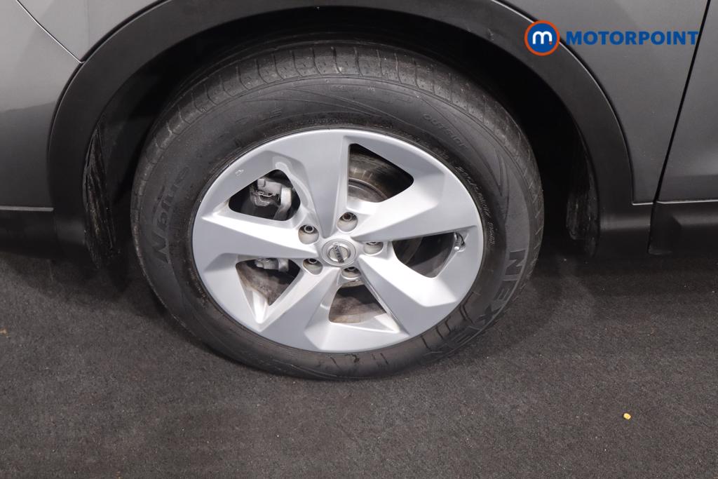 Nissan Qashqai Acenta Premium Manual Petrol SUV - Stock Number (1649864) - 21st supplementary image