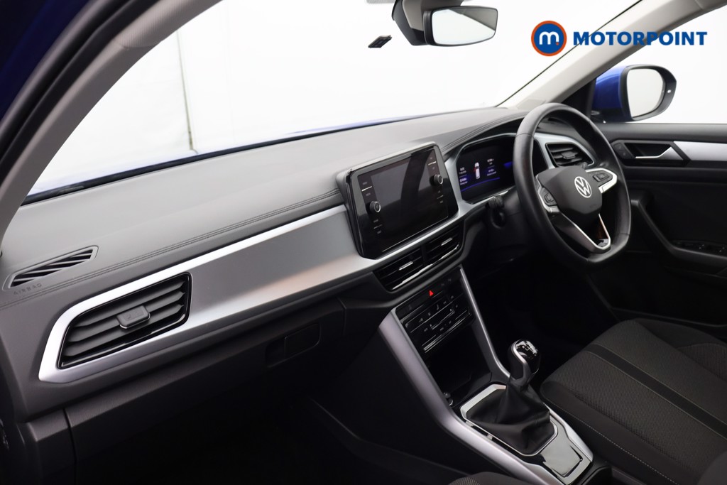 Volkswagen T-Roc Life Manual Petrol SUV - Stock Number (1649962) - 17th supplementary image