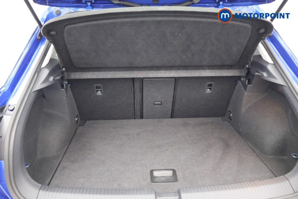 Volkswagen T-Roc Life Manual Petrol SUV - Stock Number (1649962) - 19th supplementary image