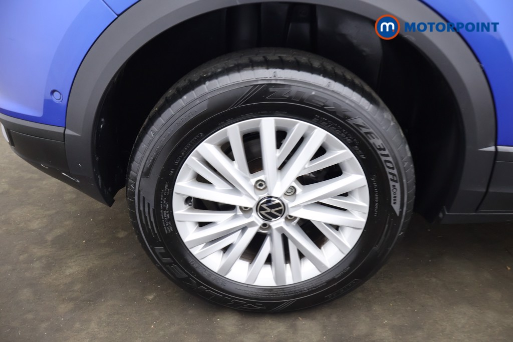 Volkswagen T-Roc Life Manual Petrol SUV - Stock Number (1649962) - 20th supplementary image