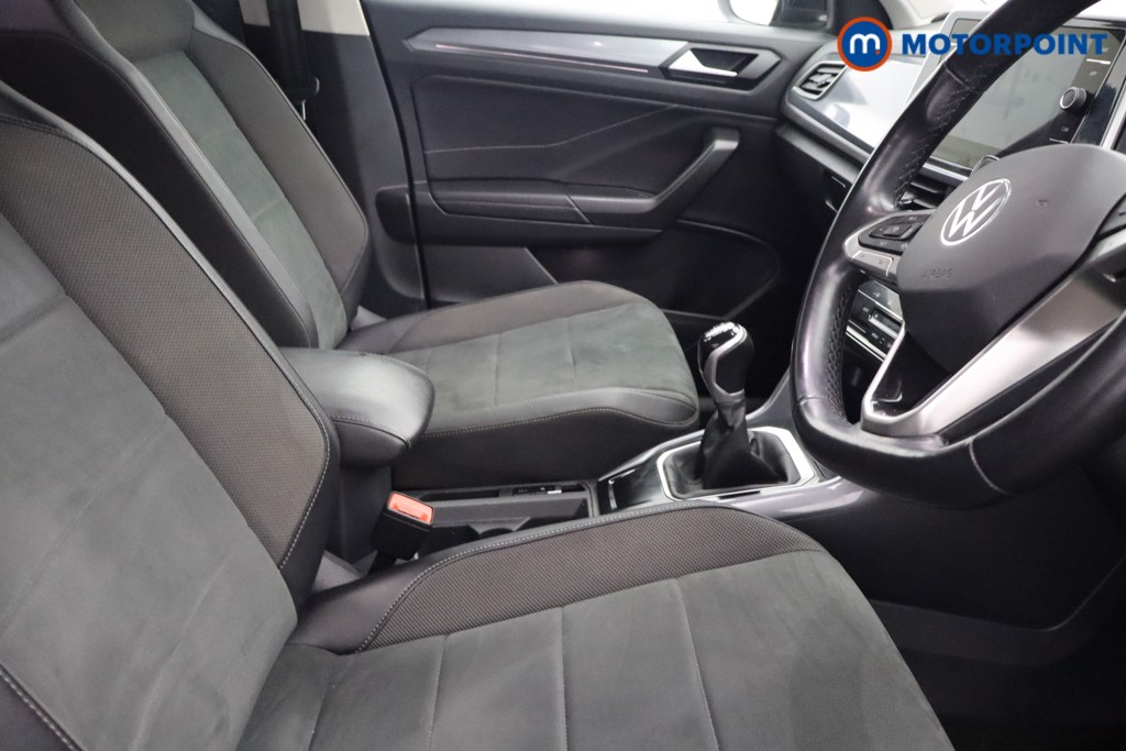 Volkswagen T-Roc Style Manual Petrol SUV - Stock Number (1649963) - 12th supplementary image