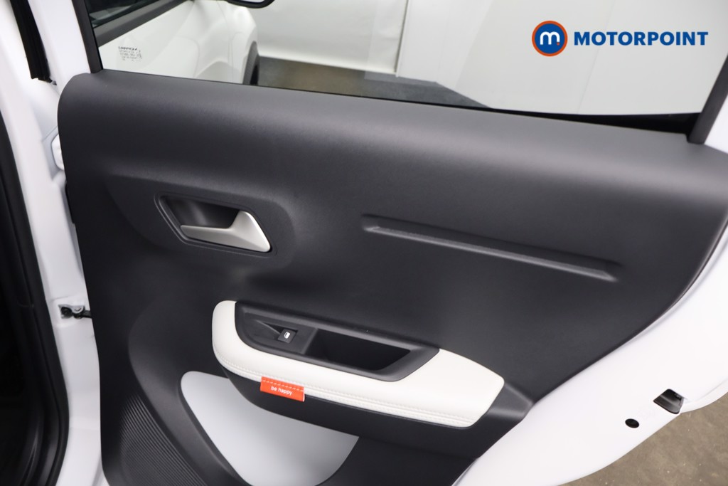 Citroen C3 MAX Automatic Electric Hatchback - Stock Number (1649982) - 16th supplementary image