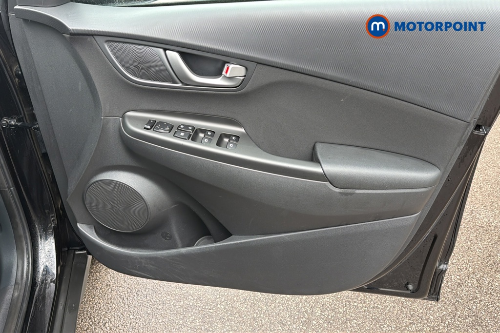 Hyundai Kona Play Edition Manual Petrol SUV - Stock Number (1650082) - 18th supplementary image