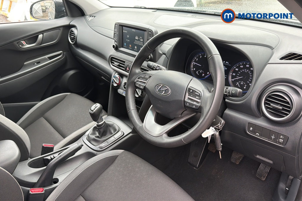 Hyundai Kona Play Edition Manual Petrol SUV - Stock Number (1650082) - 1st supplementary image
