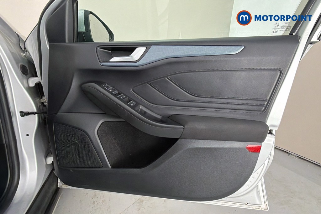 Ford Focus Active Manual Petrol Hatchback - Stock Number (1650280) - 19th supplementary image