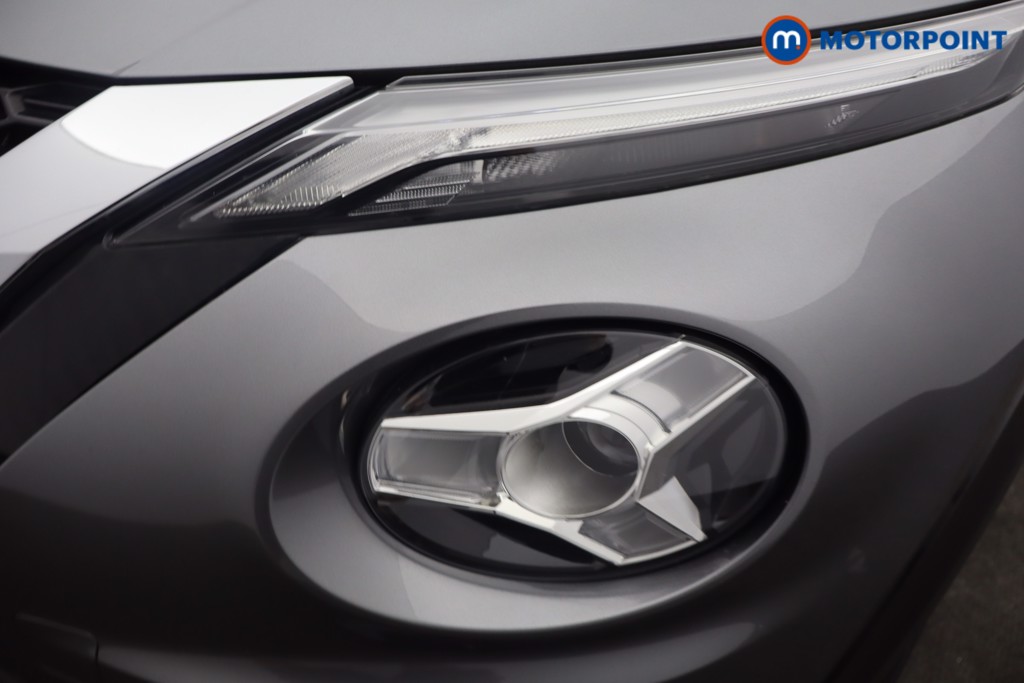Nissan Juke N-Connecta Automatic Petrol SUV - Stock Number (1650322) - 25th supplementary image
