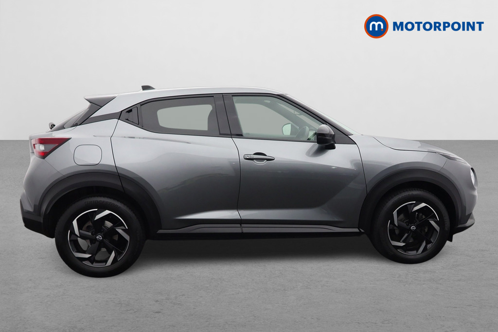 Nissan Juke N-Connecta Automatic Petrol SUV - Stock Number (1650322) - Drivers side