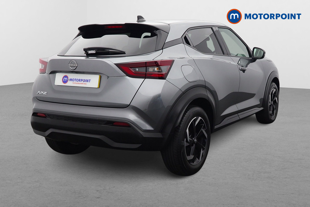 Nissan Juke N-Connecta Automatic Petrol SUV - Stock Number (1650322) - Drivers side rear corner