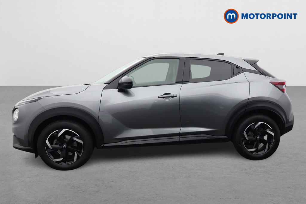 Nissan Juke N-Connecta Automatic Petrol SUV - Stock Number (1650322) - Passenger side