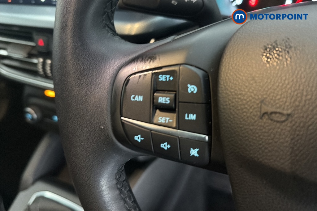 Ford Focus Active Manual Petrol Hatchback - Stock Number (1650339) - 4th supplementary image